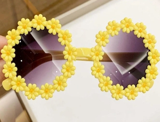 Cute Flower Design Sunglass for Kids (1 pc)