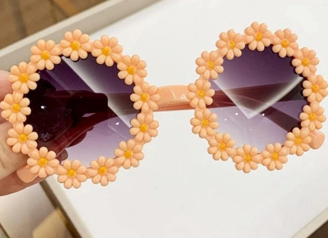 Cute Flower Design Sunglass for Kids (1 pc)