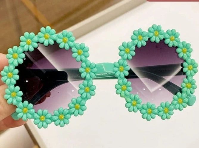 Cute Flower Design Sunglass for Kids (1 pc)