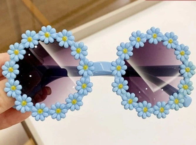 Cute Flower Design Sunglass for Kids (1 pc)