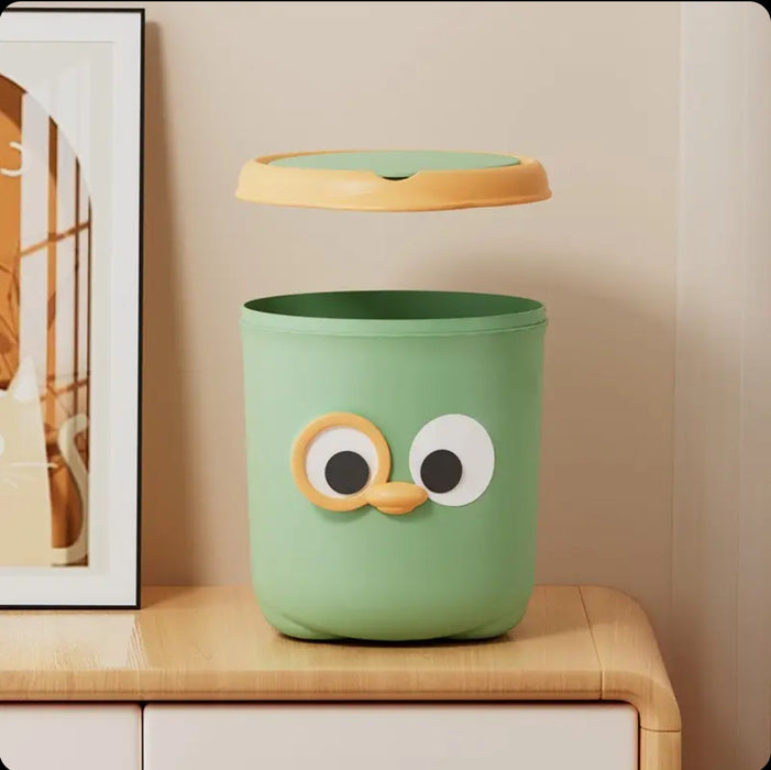 Cute Mini Plastic Trash Bin – Compact &amp; Stylish! 🌸🗑️