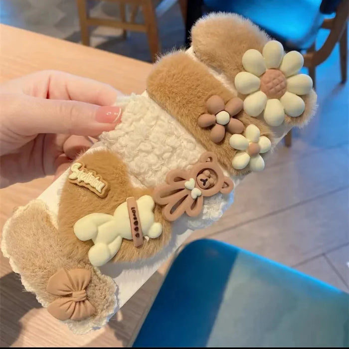 Flower Fur Plush Tick Tack Pins 🧸