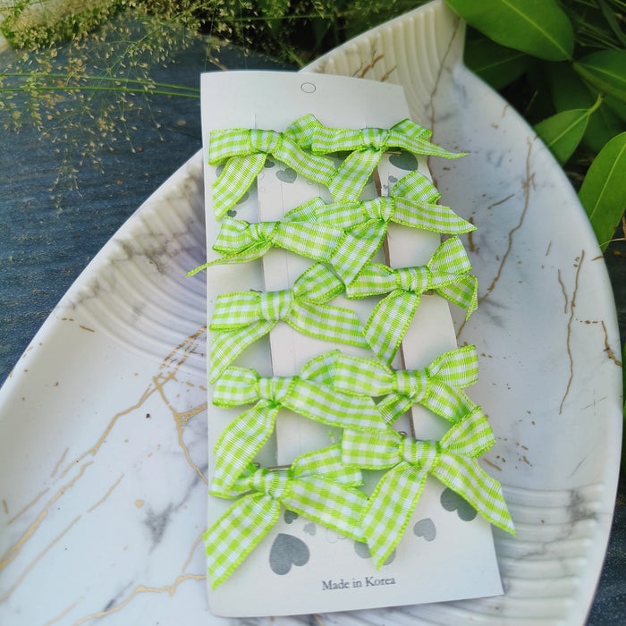 Plaid Bow Hair Pin 🎀